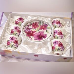 Elegant Floral Porcelain Tea Set